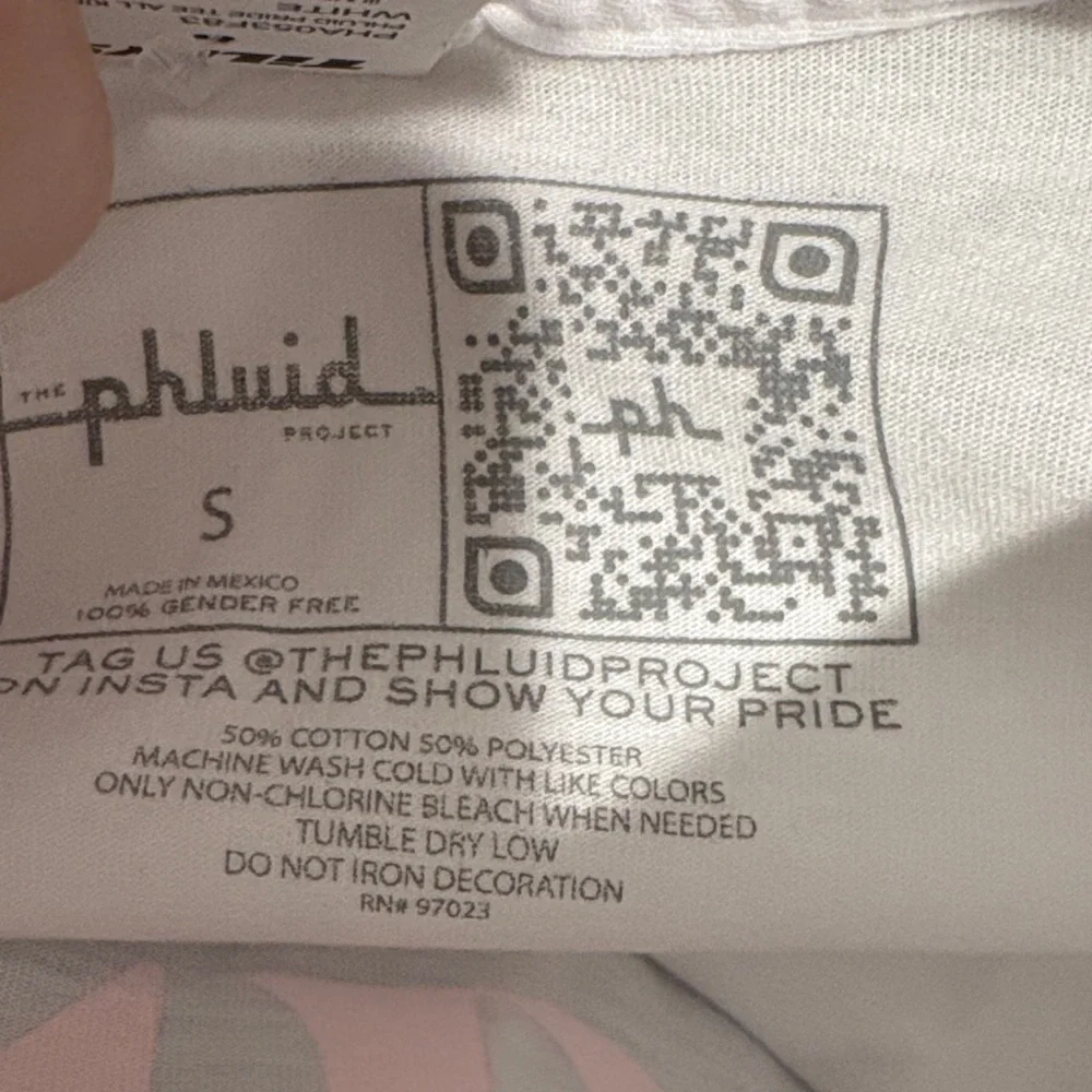 The Phluid Project White Tee with Multicolor 'Be Kind to All Kinds' Print - Picture 6 of 6